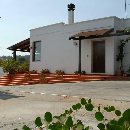 Rina Feriehus Ostuni
