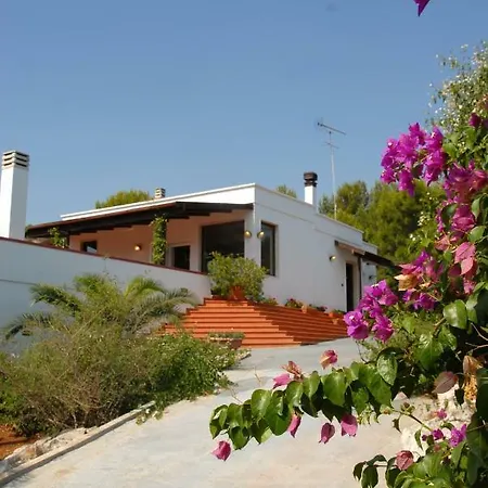 Rina * Ostuni